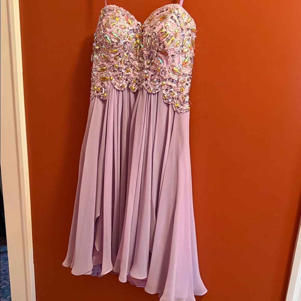 Elegant Lavender Strapless Prom Dress
